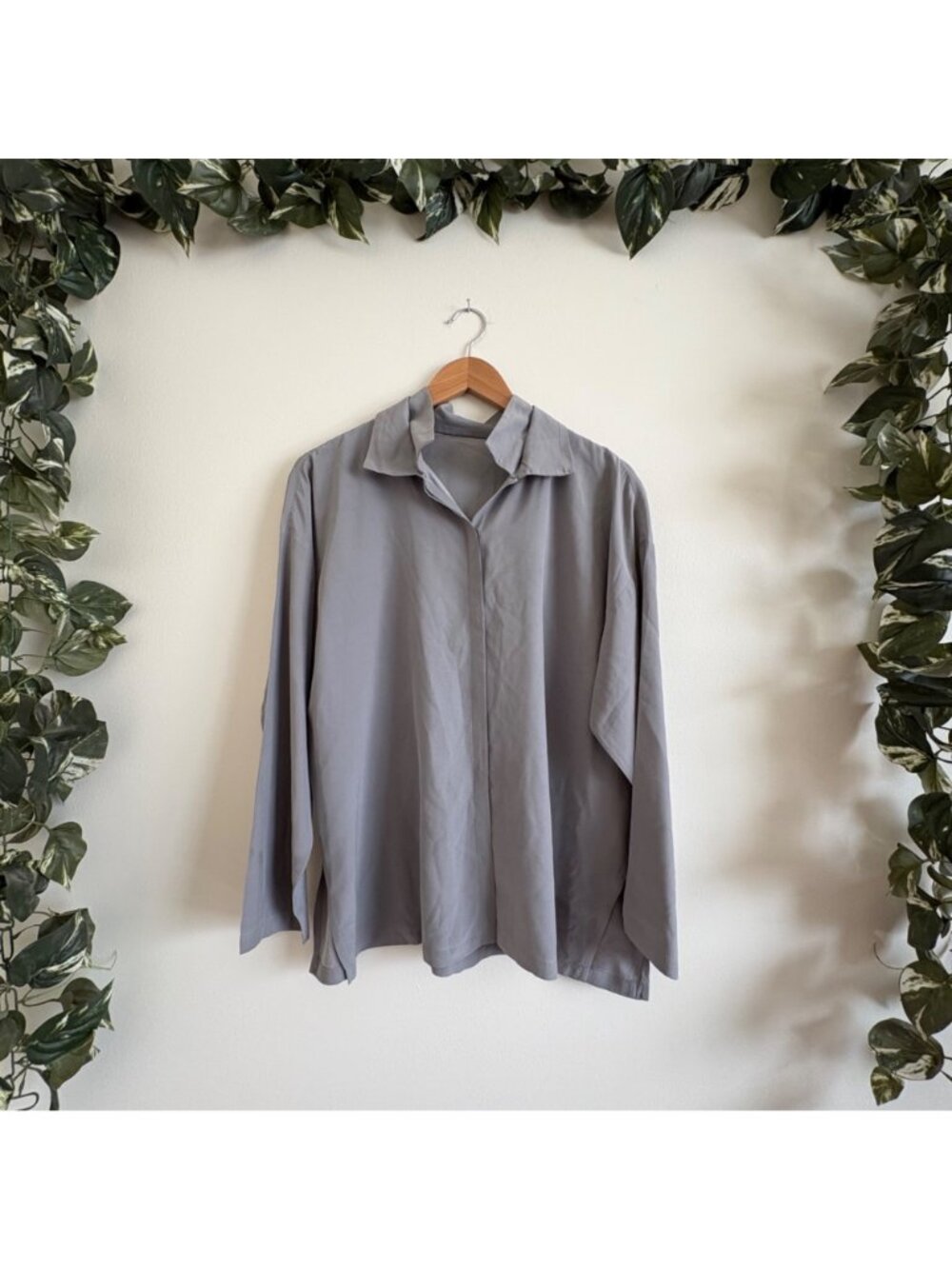 Eileen Fisher High Neck 100% Silk Long Sleeve Blouse Grey Women’s Size L - Picture 2 of 9